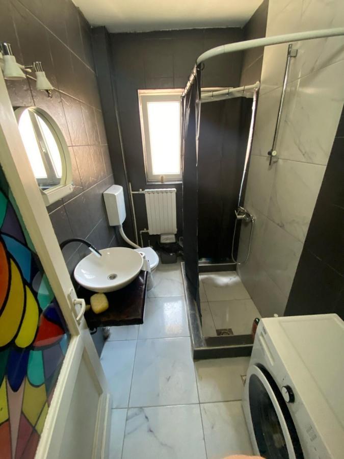 Double M City Center Apartments Skopje Buitenkant foto
