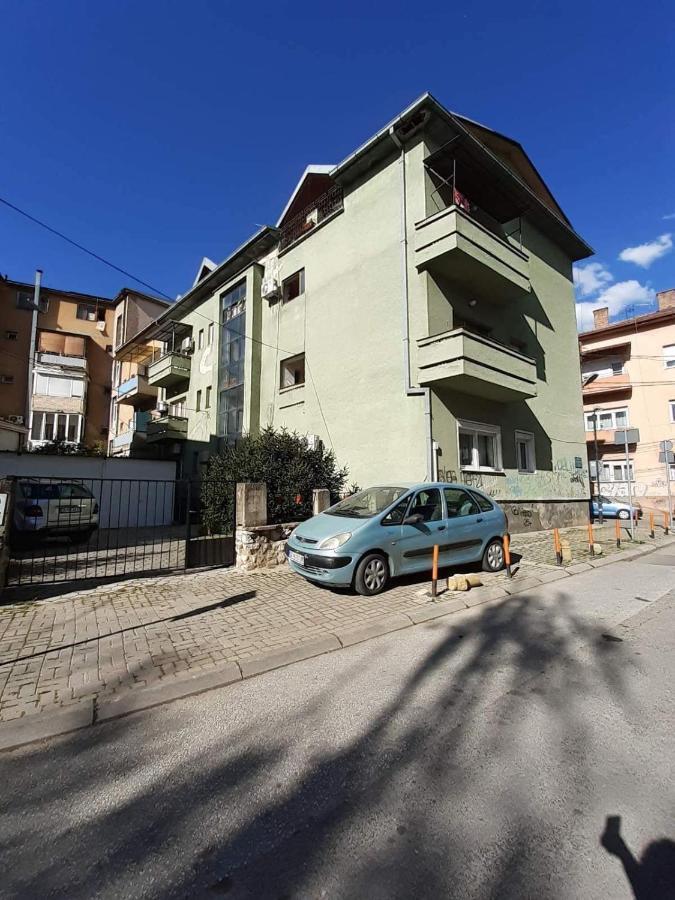 Double M City Center Apartments Skopje Buitenkant foto
